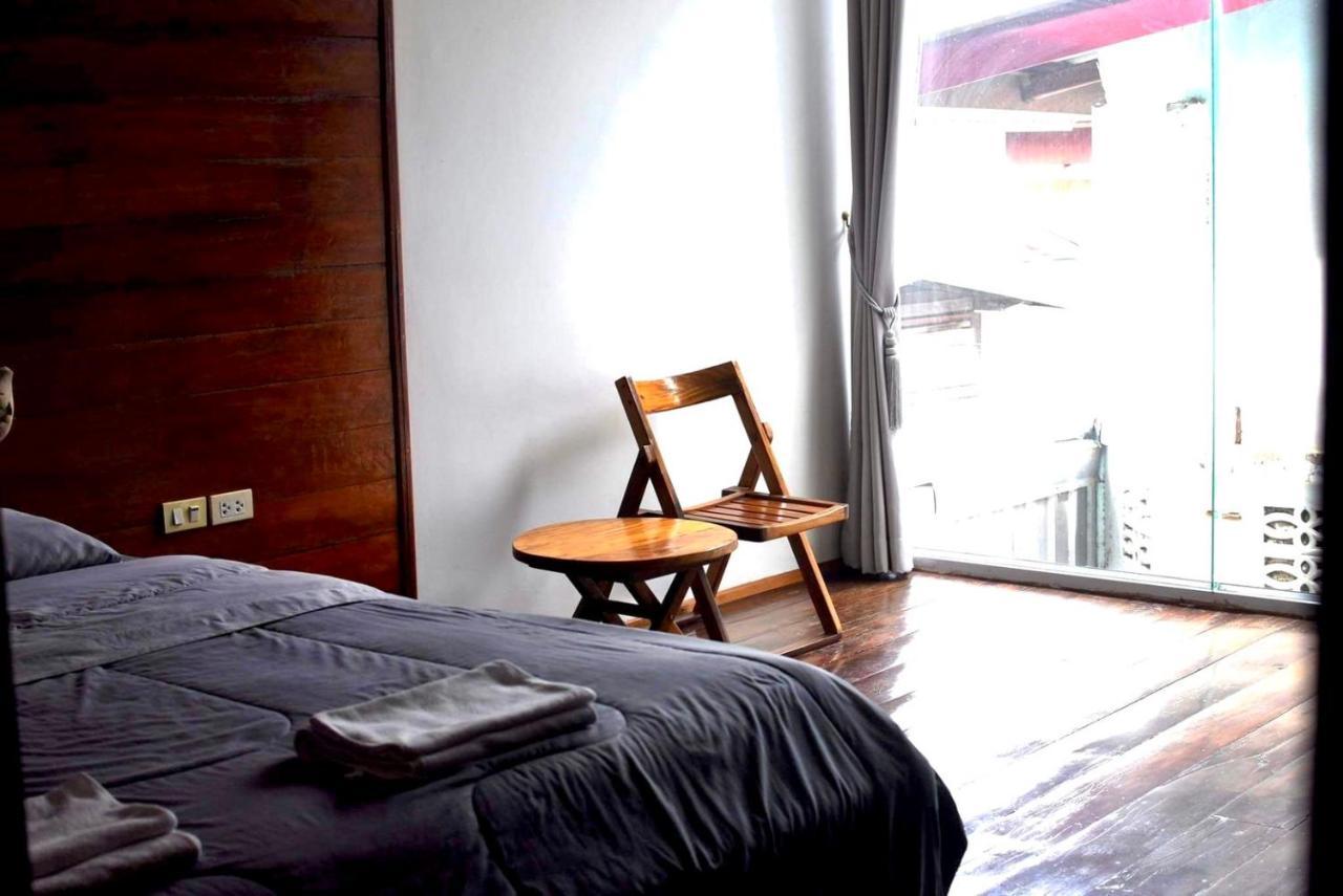 Une Jai Place เรือนอุ่นใจ Phimai Extérieur photo